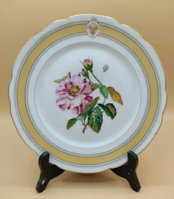 Assiette de collection en porcelaine Haviland Aigle Couronne beau décor roses