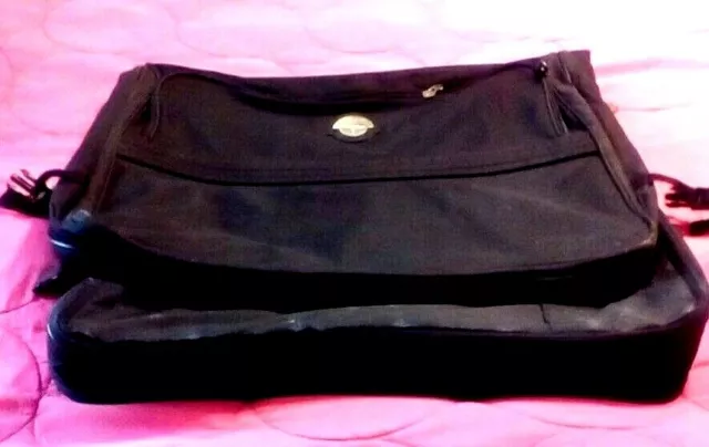 Verdi Black Suit/Garment Bag 24" Closed Front Zippered Pocket