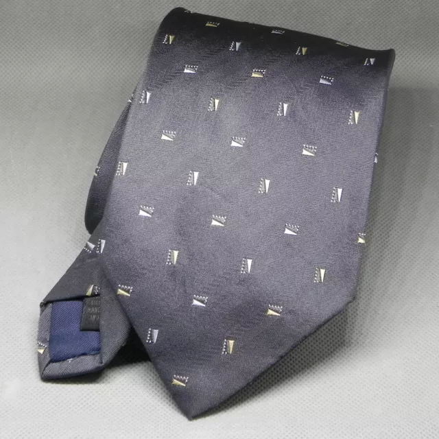 Bergdorf  Goodman Men's  neck tie 100% Silk Made in Italy