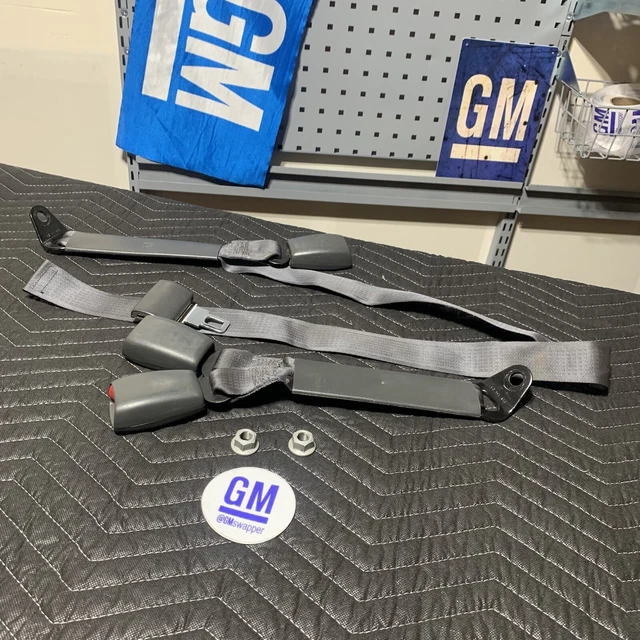 NBS Silverado Sierra Extended Cab 03-06 Complete Rear Seat Belt Buckles Graphite NBS Silverado Sierra Extended Cab 03-06 Complete Rear Seat Belt Buckles Graphite
