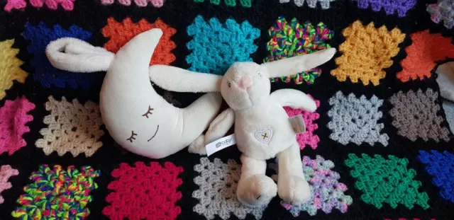 Chad Valley Snuggle Musical Bunny Soft Toy White Rabbit With Moon Cot Toy Easter