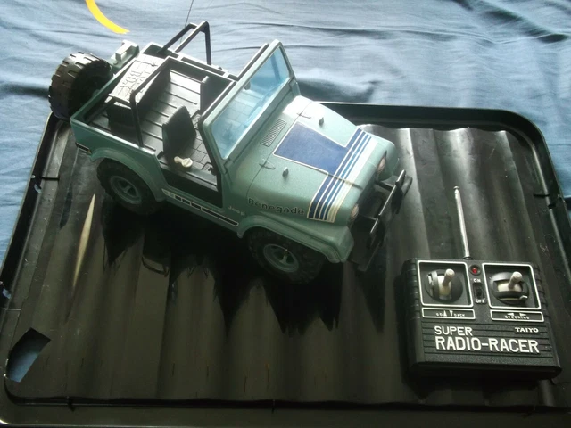 Rare Vintage TAIYO made In Japan Radio Controlled  RC Jeep Renegade.  working ok