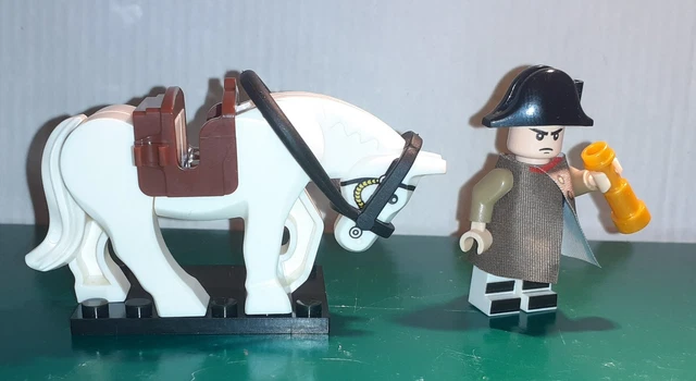 NAPOLEON 1ER EMPEREUR à cheval AVEC SA BOITE