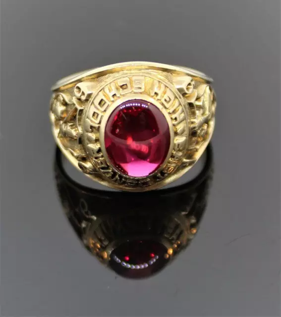 Wunderschöner Gelbgold East Denver High School Ring 1966 Mit Rotem Farbstein