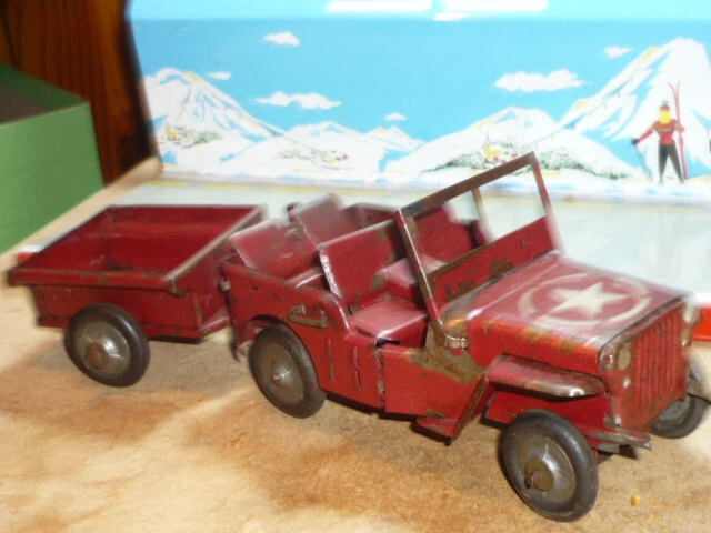 Jeep Willys USA 1945 Marines - Jouet Ancien NOREV - Tôle à Clé - France
