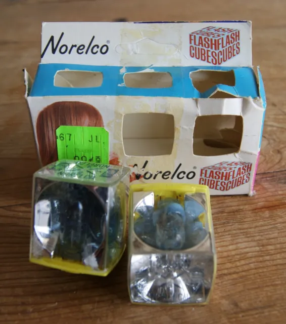 Par de cubos de flash vintage Norelco