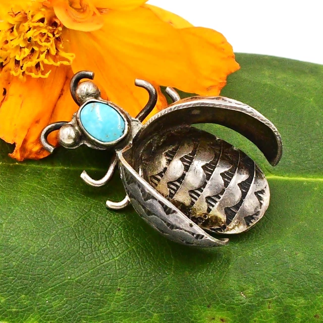 Magnifique Broche Ancienne En Forme De Scarabée - Bijou Vintage - Élégant Et Mystérieux