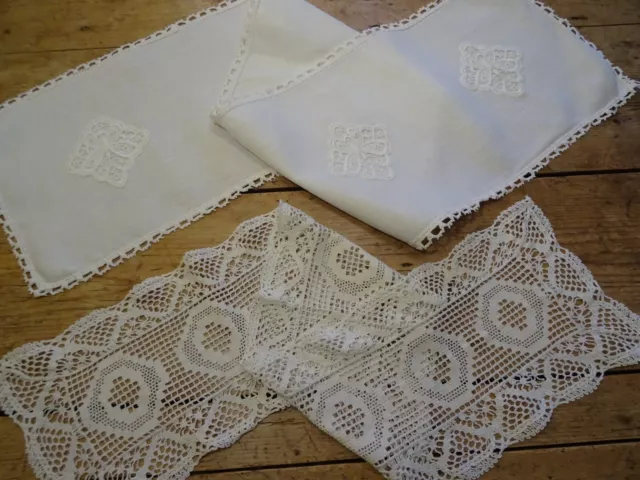 2 Vintage White Crochet Lace and Lace Edged Linen Table Mats Centres Runners