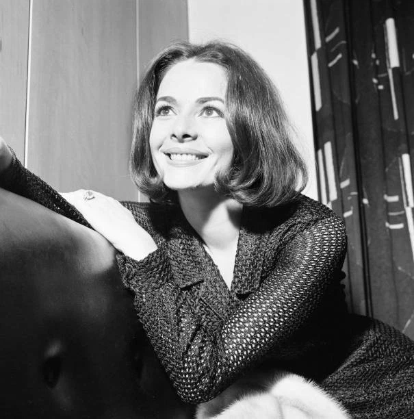 KARIN DOR JAMES Bond movie actress You Only Live Twice OLD PHOTO 42 EUR