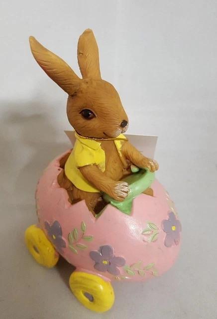 Oggetto Decorativo Lepre IN Macchina Pasqua Leprotto Decorazione Statua Rosa
