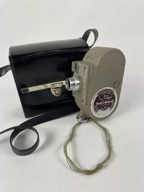 Bell & Howell 8mm 134 Cámara