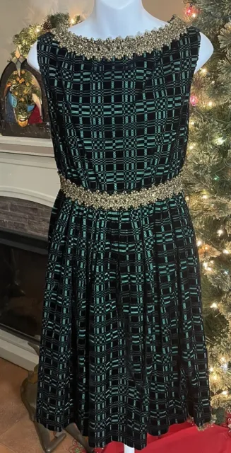 Vintage Women’s Cocktail Party Dress Green Black Gold Velvet Beaded Union Made