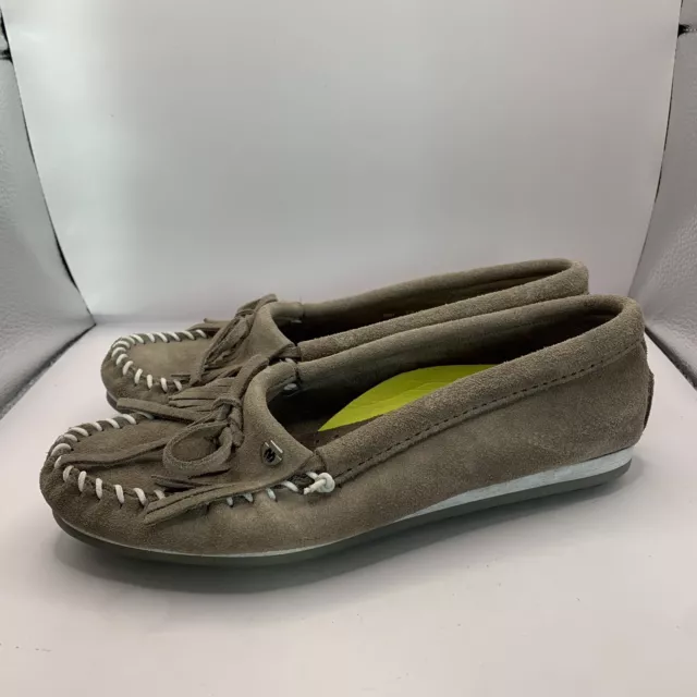 Minnetonka Moccasins Shoes Womens Size 7.5 Kilty Plus Grey Slip On Comfort