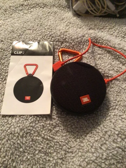 JBL Clip 2 Black (JBLCLIP2BLKAM) Portable Speaker System