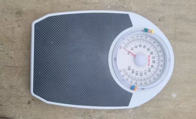 EKS 'Doctors' style mechanical bathroom scales