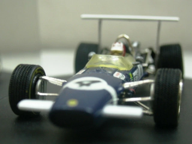 Miniature Schuco 1:43 Mercedes L6600 échelle Aérienne DL30 1950 – Pompier Rastatt, édition Limitée