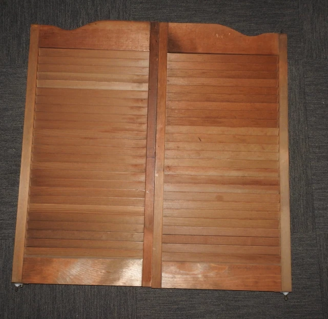 Vtg Swinging Wood Cafe Saloon Pub Louver Doors Pre Stained 17 1/2" X 35 3/4"