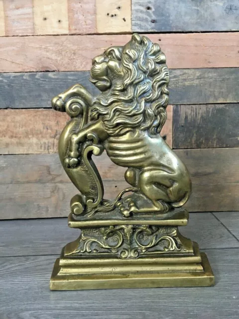 Quality Antique Early 19Th C Heavy Cast Brass Rampant Lion Door Stop Regal Grand