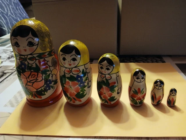 Grande Poupée Russe Matriochka SEMENOVO 9 Pièces 23cm, Fait Main (2023)