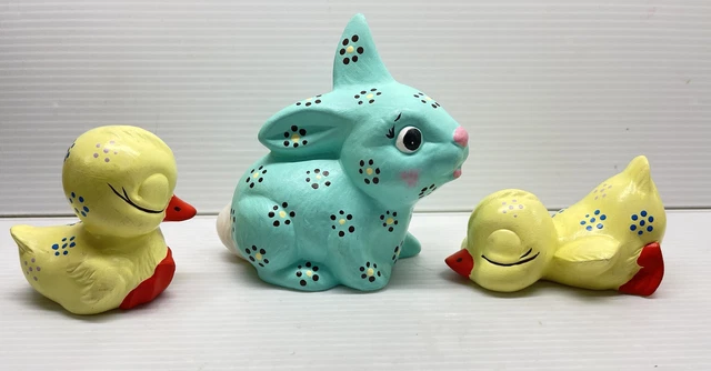 Handpainted Mold Ceramic 2 Cheerful Yellow Chicks & Blue Easter Bunny
