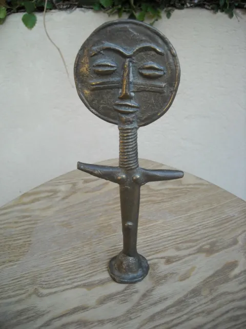 ancienne statue de la fécondité en bronze art africain ethnique afrique ashanti