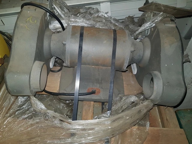 DAYTON 2LKR9 BENCH Grinder 8