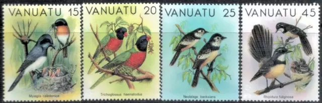 VANUATU - 1982 Birds Set of 4 Stamps MNH