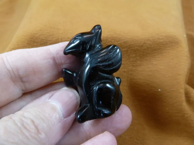 (Y-GRI-575) Black onyx GRIFFIN gryphon gemstone figurine statue Eagle Lion