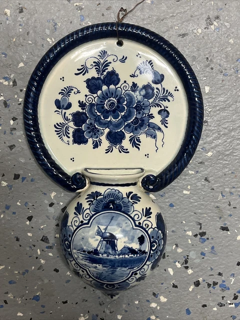 Norelco Delft Style Cobalt Blue & White Wall Pocket Vase 1961