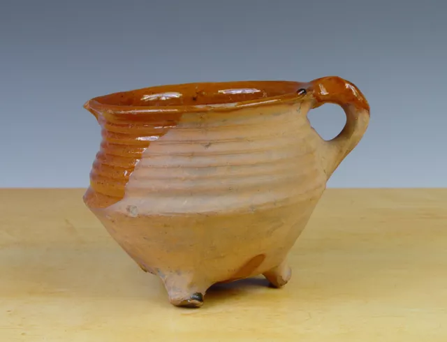 Antique Dutch Pottery Cooking-Pot ''Grape'' Circa 1600-1625 Excavated