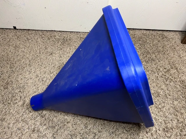 Marshalltown SharpShooter Drywall Hopper Only (No Gun) - Blue