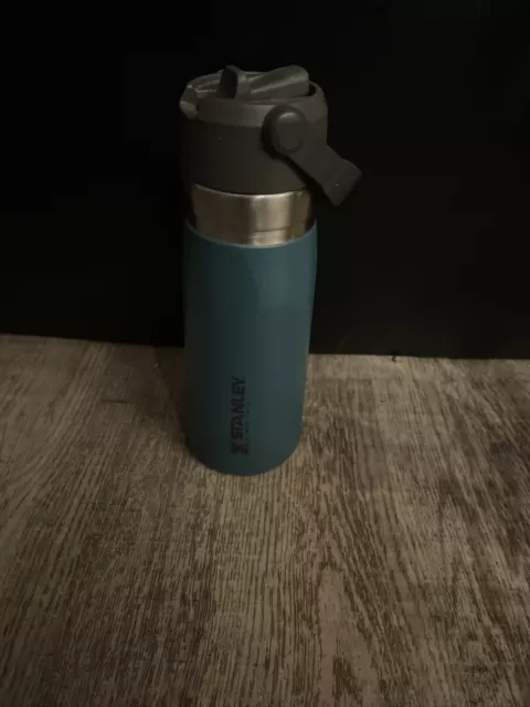 STANLEY Go Vacuum Bottle 15.89 oz White Splash Guard Included