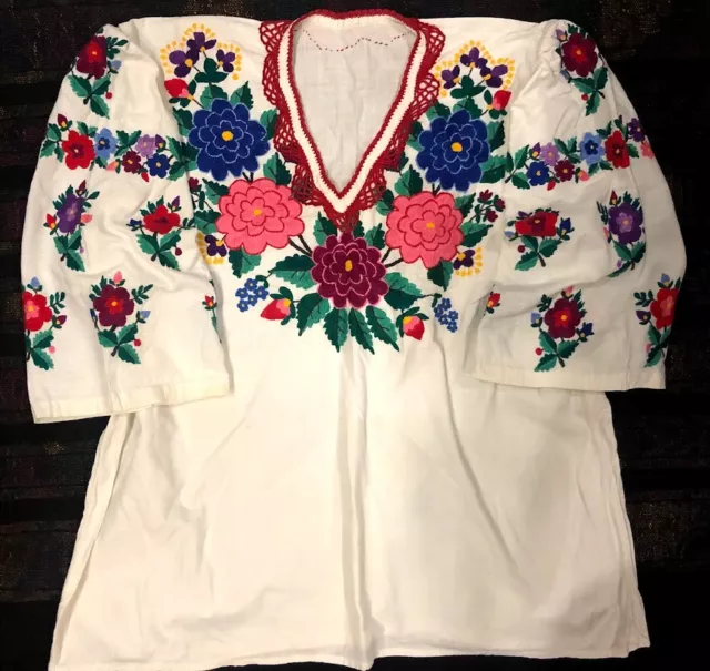 Ukrainian national vintage 1930-1950 embroidered blouse S-M cotton Ukraine