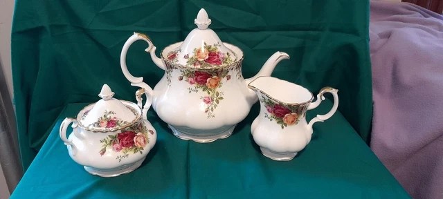 Royal Albert Old Country Roses 3-Piece Tea Set Teapot, Sugar Bowl & Creamer