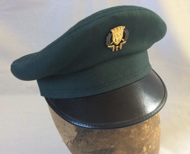Casquette ancienne de la Ville de Paris - verte - U.GE.CO