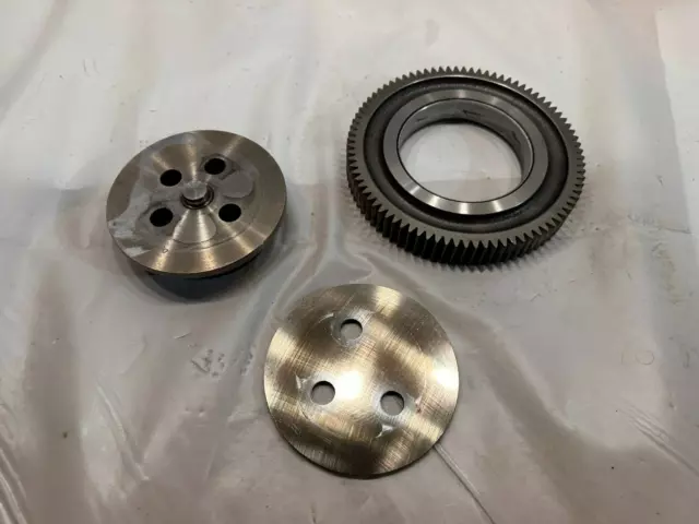 Detroit Diesel DD15 Timing Gear w. Hub Assembly  A4720500105 / A4720520505 OEM