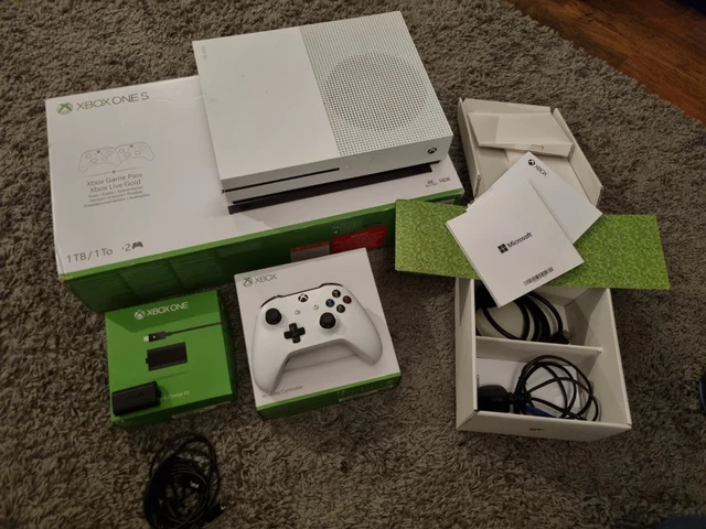 MICROSOFT XBOX ONE S 1TB Console with Wireless Controller Extras