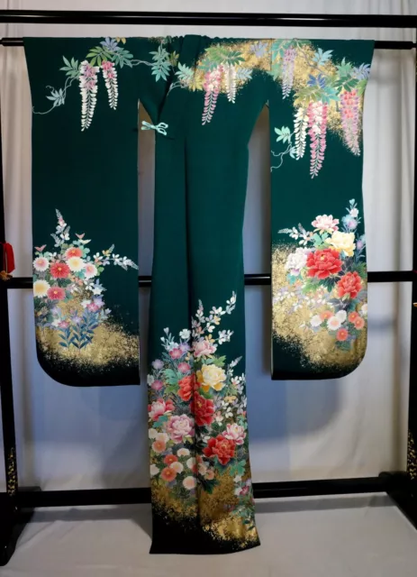 Japanese kimono SILK"FURISODE" long sleeves, Gold leaf, Hand-drawn,L5' 5.5".3236