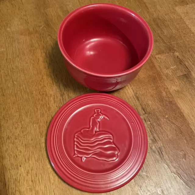 Fiesta ware HLC 6” Gusto Bowl With 6” Trivet Plate/bowl Rest/ Lid RED Lot Of 2