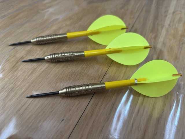 RARE UNICORN JOHN Lowe Golden Hero 20g Tungsten Darts £49.99