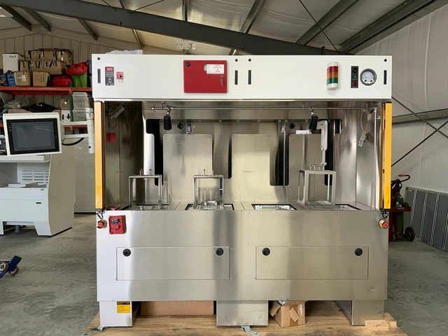 Solvent Bench Automated 4 Process Tank. Never Used. STI Safe Goldenfab