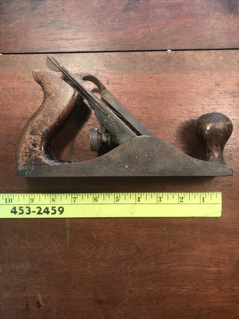 Vtg. Stanley Bailey No. 3 Smooth Bottom Bench Plane woodworking tool See Pics