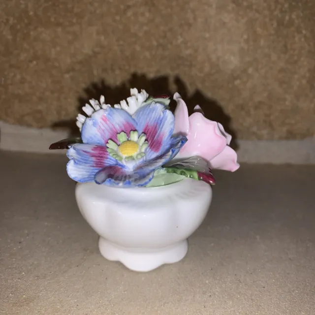 Towle Fine Bone China Flower Bouquet in Pot Figurine