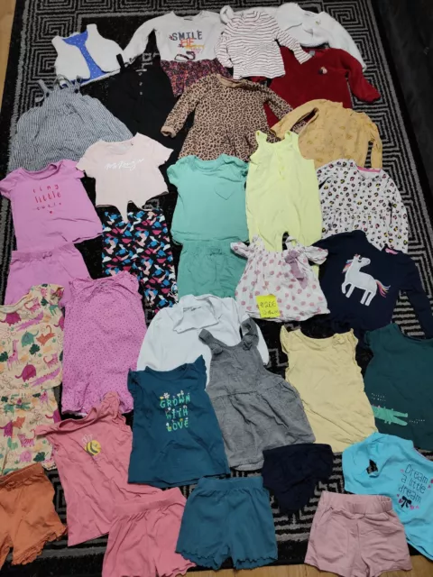 #206- Enorme pacchetto di vestiti per bambina 12-18 mesi NEXT GEORGE MCKENZIE J.LEWIS