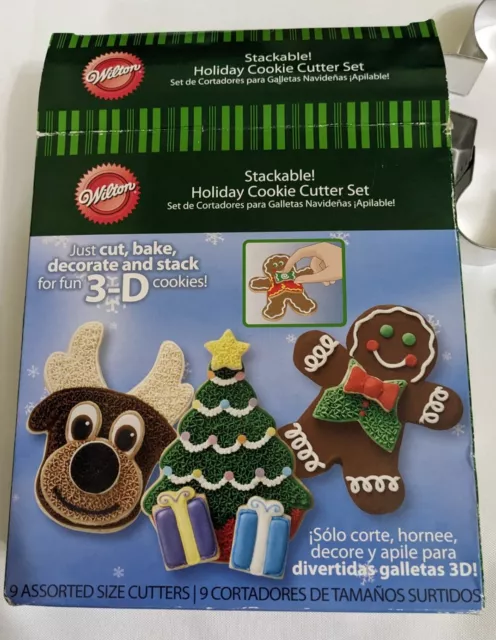 Wilton 3-D Stackable Cookie Cutter Set Holiday Christmas Reindeer Gingerbread