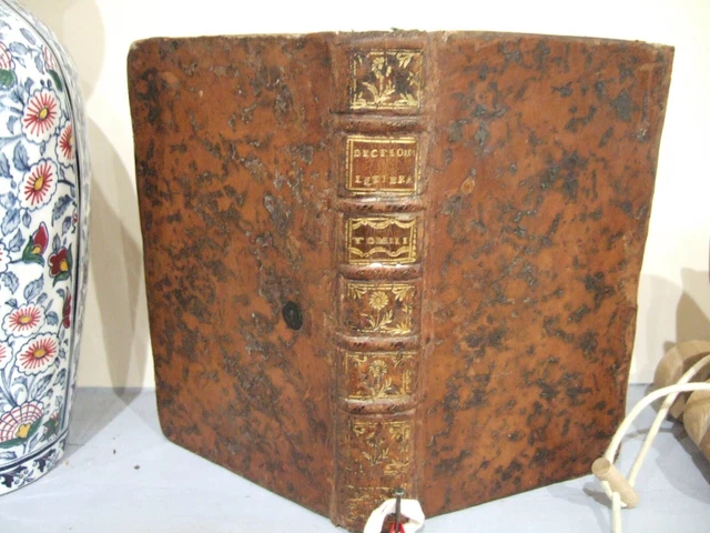 lot de livres anciens,1768,1 volume, Dictionnaire Littéraire,T III, R-V