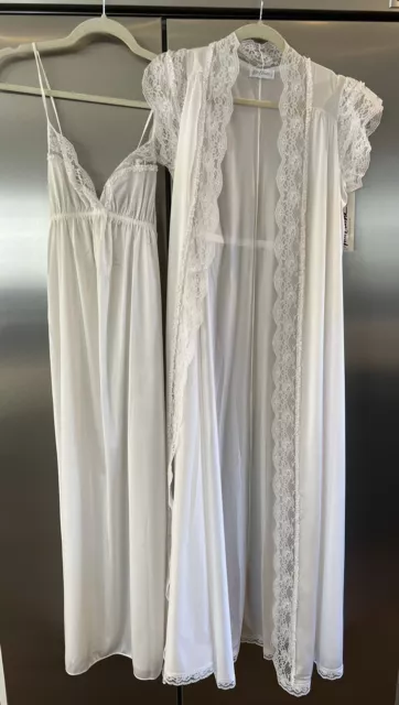 VTG Miss Elaine 2 Piece Pegnoir Set Robe Gown White Small Lingerie Bridal NWT