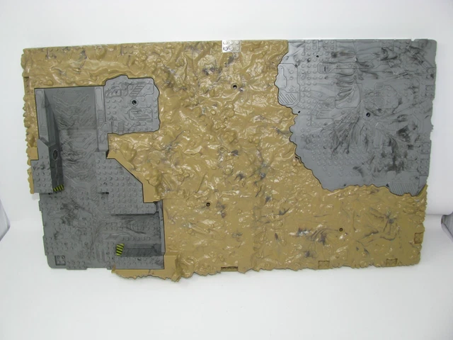 Mega Bloks HALO BATTLESCAPE 23" x 13" Desert Terrain Large Base Plate AM17830 Mega Bloks HALO BATTLESCAPE 23" x 13" Desert Terrain Large Base Plate AM17830