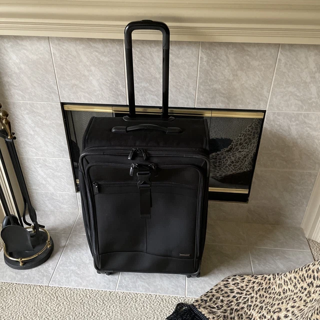 Kirkland Signature Cordura 26” Expandable 4 Wheel Roller Bag Luggage  Suitcase