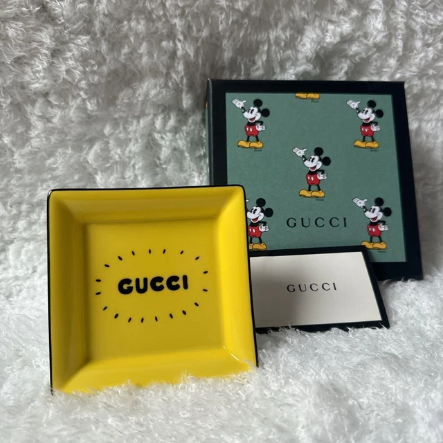 美品 GUCCI Disney スクエア アクセサリートレー イエロー ブラック GUCCI X DISNEY Tray Accessory Case Ashtray Square 10cm Yellow With